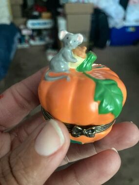 Hand-Painted Orange Pumpkin Mouse Sculpture Trinket Box